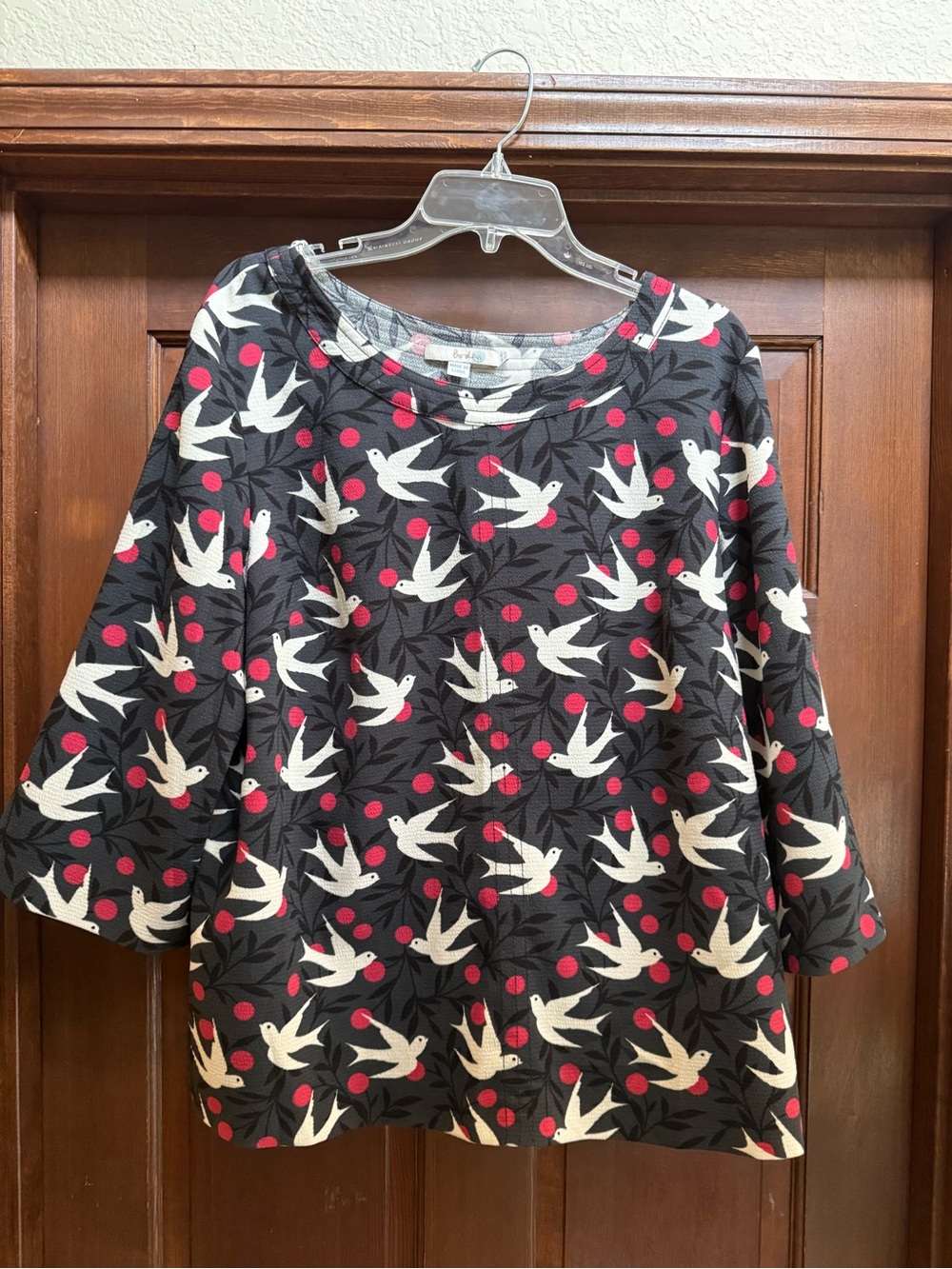 Boden Bird-Print Doves Gray Black Red Women's Top Size 16